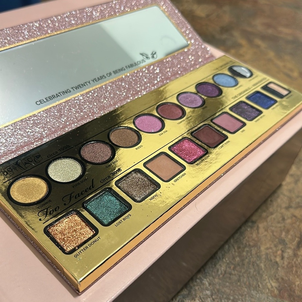 Too Faced Then & Now Eyeshadow Palette - Picture 5 of 5